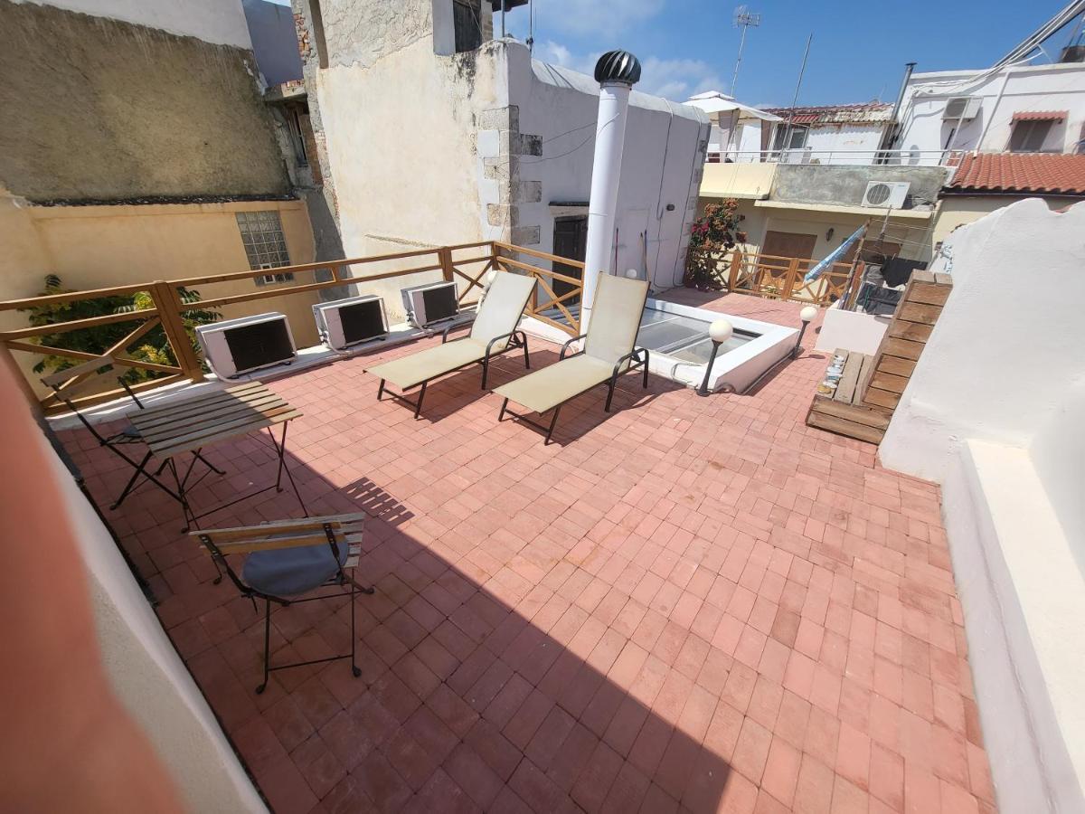 罗希姆诺Atrium House别墅 外观 照片